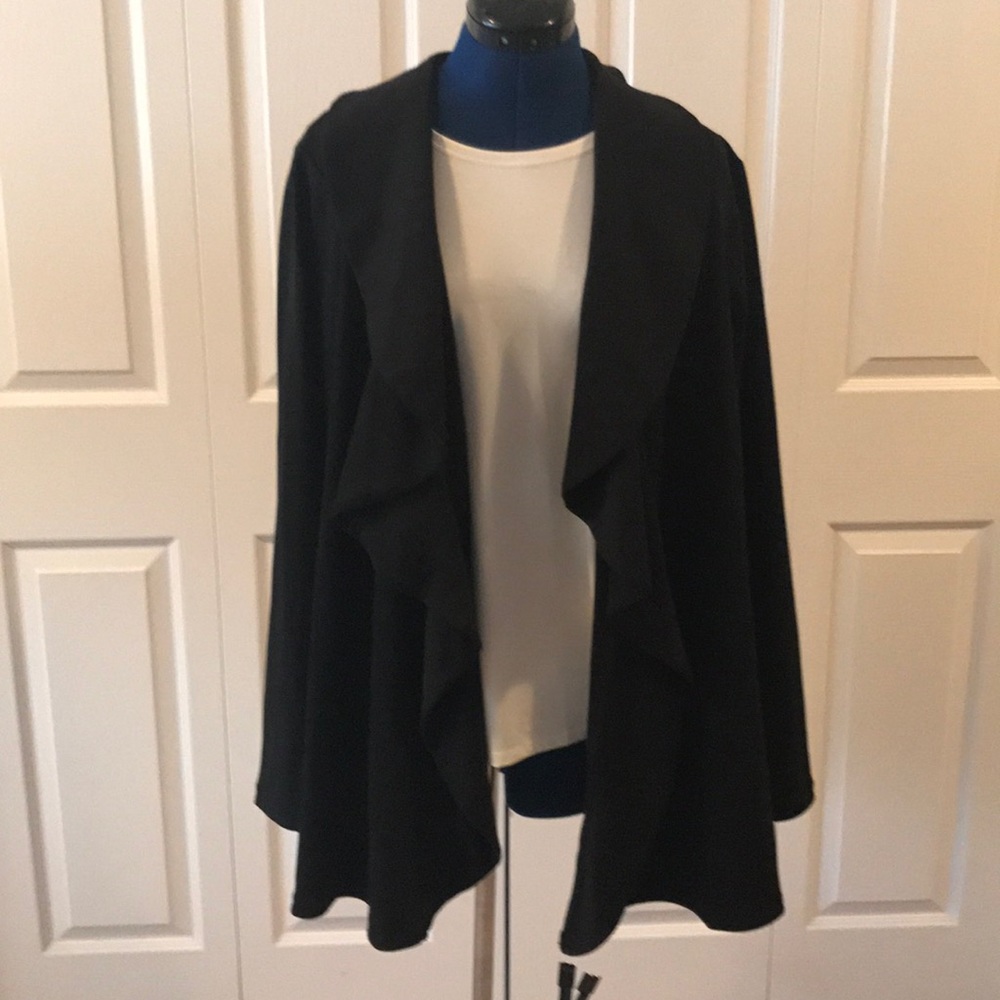 Black soft falling front ruffled blazer